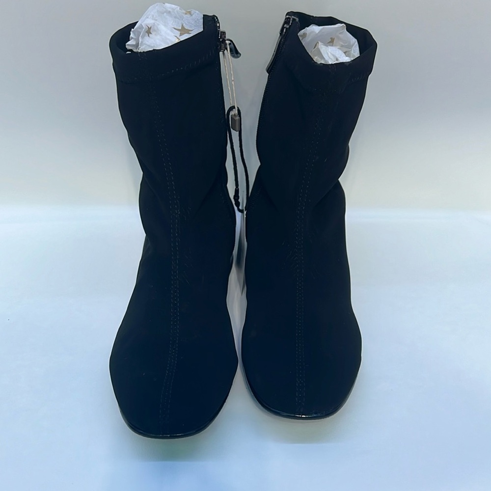 Nila&Nila Elegant Black Stretch Boots for Women EU41/US10 zipper (S-39)